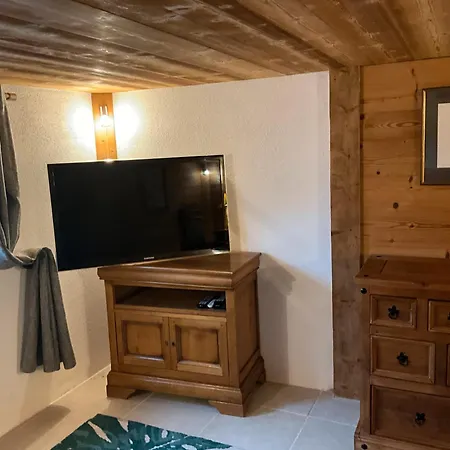 Mountain Hideaway - Apartment Morzine